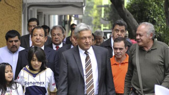 México: López Obrador convoca "Expofraude"