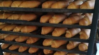 ​Panificadora de la UNSA produce 25 mil panes para familias vulnerables