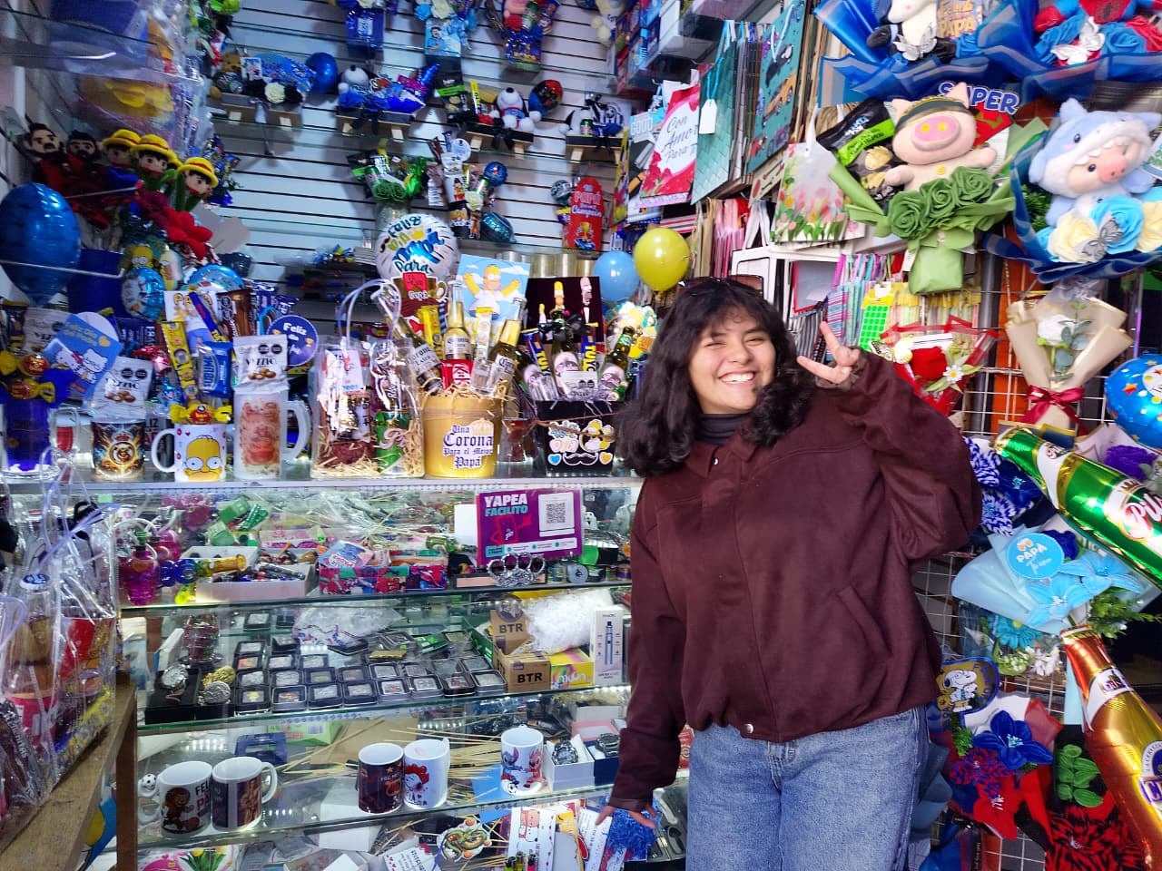 Regalos por el Día del Padre en el centro comercial La Barraca. (Foto: Flor Barrios/@photo.gec)