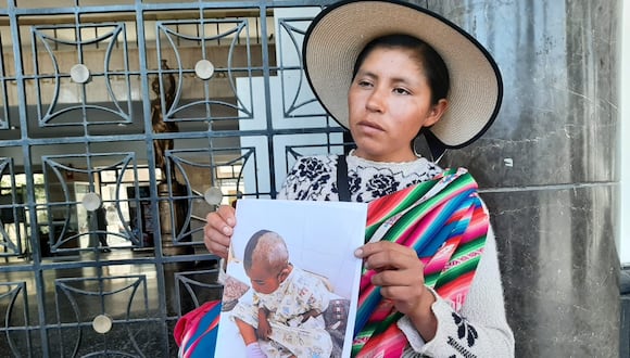 Magda Huaynapata solicita apoyo para comprar medicamentos. Foto: GEC.