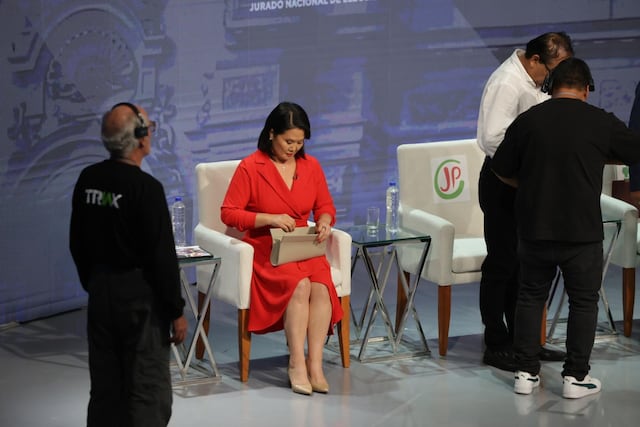 El lado B del quinto día de debate presidencial 2026 (Fotos: GEC)