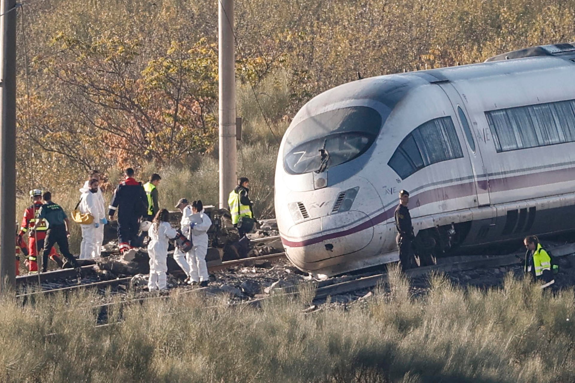 Choque de trenes en España deja 69 muertos: cronología del accidente en Toledo