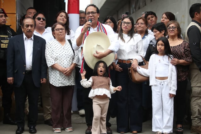 Roberto Sánchez: así fue el desayuno electoral junto a su familia en Huaral (Fotos: Jesús Saucedo/GEC)