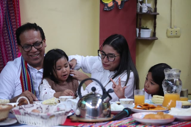 Roberto Sánchez: así fue el desayuno electoral junto a su familia en Huaral (Fotos: Jesús Saucedo/GEC)