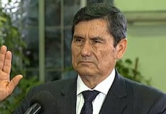 Luis Arroyo juró como nuevo ministro de Defensa