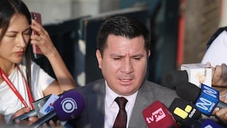 Asesor legal de la Contraloría señaló que existen “hechos tangibles y evidentes” por demoras del material electoral para votación