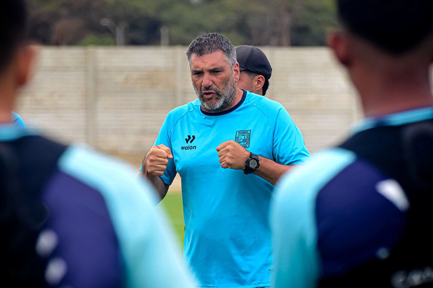 Argentino Gerardo Ameli, se queda una temporada más en Alianza Atlético