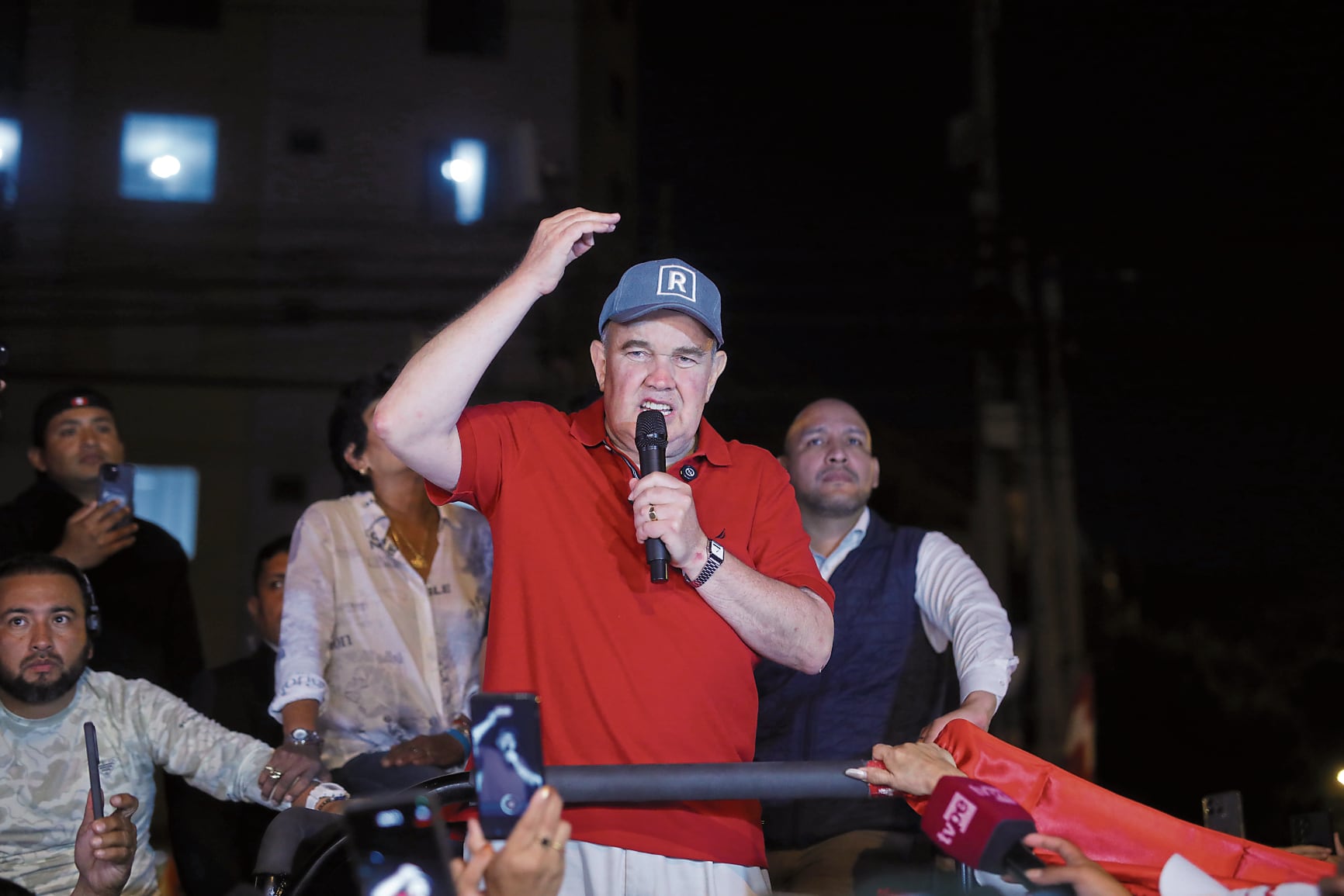 López-Aliaga exige elecciones complementarias. Fotos: Antonio Melgarejo/ @photo.gec