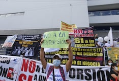 Padres protestan en colegio de Los Olivos tras amenazas de extorsionadores (GALERÍA)