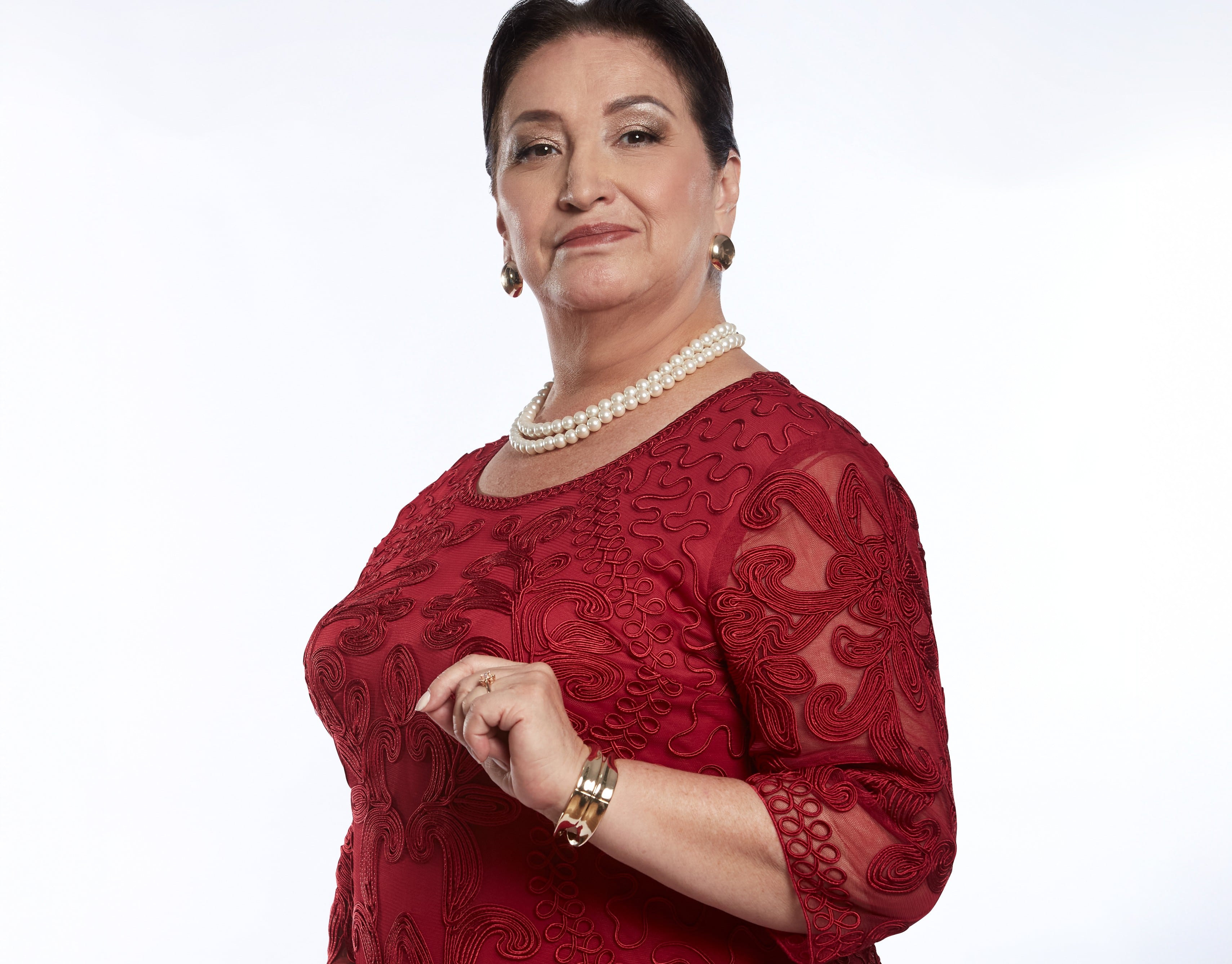 La talentosa actriz Lilian Nieto encarna a Helena Navarro en la telenovela "Eres mi sangre".