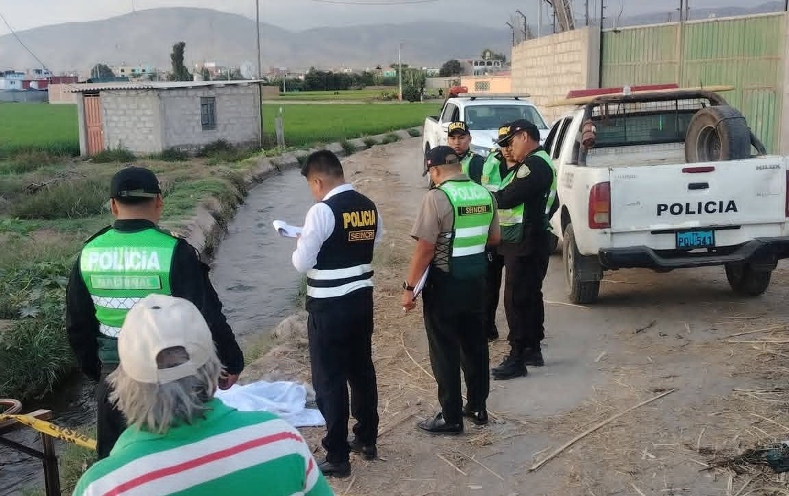 Niño de dos años, muere ahogado en canal de regadío, en Camaná. Foto: PNP.
