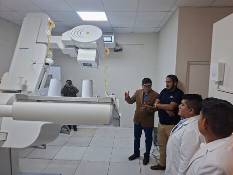 La Libertad: Hospital Leoncio Prado de Huamachuco con moderno equipo de rayos X