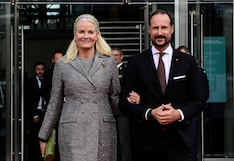 Princesa heredera de Noruega admite relación “vergonzosa” con Jeffrey Epstein