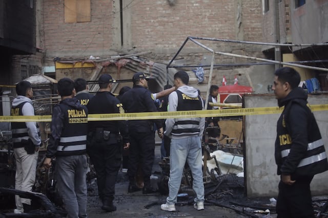 Incendio en La Victoria: PNP confirma seis fallecidos, pero familiares aseguran que hay 10 víctimas