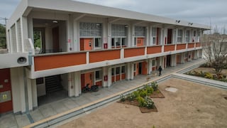 Reconstrucción con Cambios culminó obra de rehabilitación de otro moderno colegio en Piura