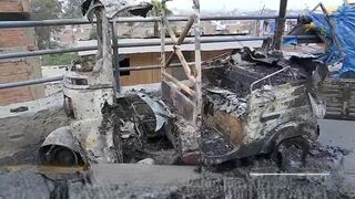 Independencia: delincuentes incendian mototaxi de empresa Arabicus en nuevo ataque extorsivo