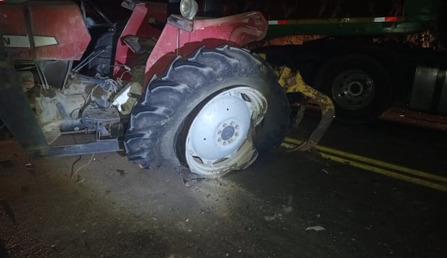 Choque entre tractor y tráiler deja un herido en la Panamericana Sur, en el túnel de Vítor