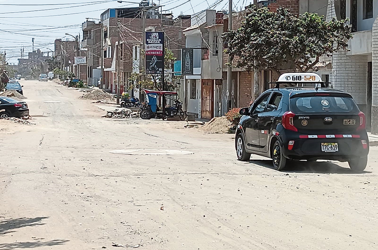 Afectados. Situación es crítica en el distrito de Florencia de Mora. Burocracia golpea con fuerza.