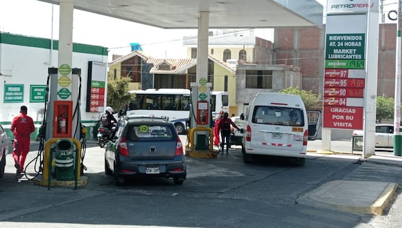 Correo recorrió varios grifos de la ciudad consultando precios de combustibles. (Foto: GEC)