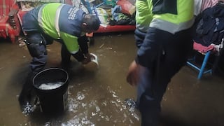 Vivienda en Concepción se inunda tras desborde de canal