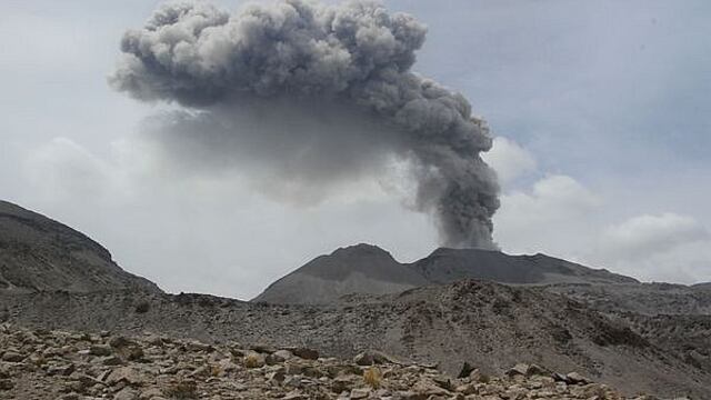 Volcán Sabancaya: lluvias aumentan riesgo de lahares 