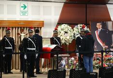 La muerte de Alberto Fujimori parte en dos al país