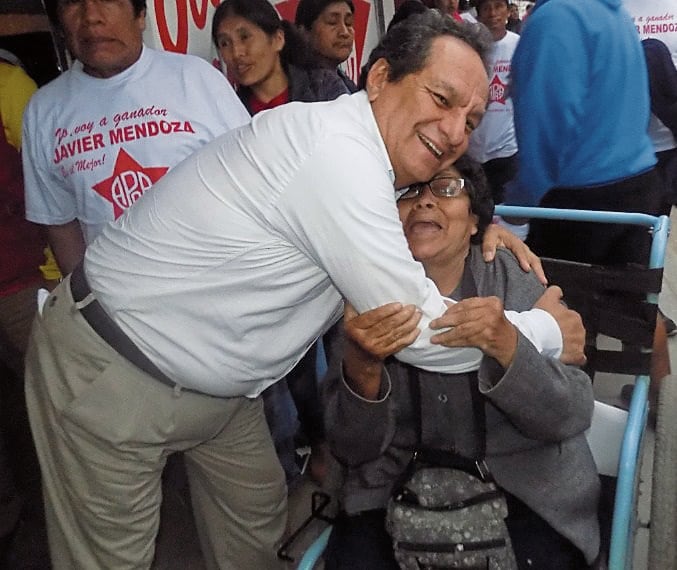 Abogado, sin embargo, sería la carta del Apra para el cargo de gobernador regional, hecho que no lo desmintió. Carla García visitará pronto Trujillo.