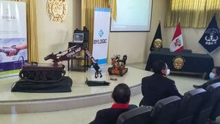 UNSA crea robot que será manejado por la UDEX para desactivar explosivos en Arequipa
