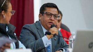 Ministro de Salud y exdirector de Digemid acudirán al Congreso por suero defectuoso