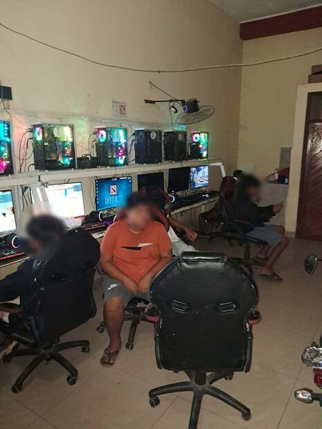 Satipo: Allanan cuatro viviendas, detienen a familia e incautan S/50 mil