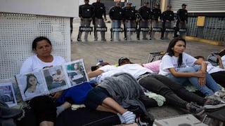 Familiares de presos políticos se unen a huelga de hambre en Caracas para pedir liberación