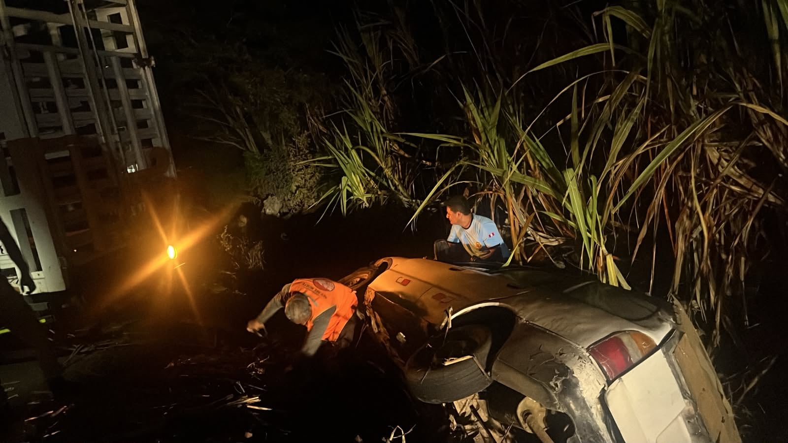 A pesar de lo aparatoso del accidente el conductor resultó ileso.