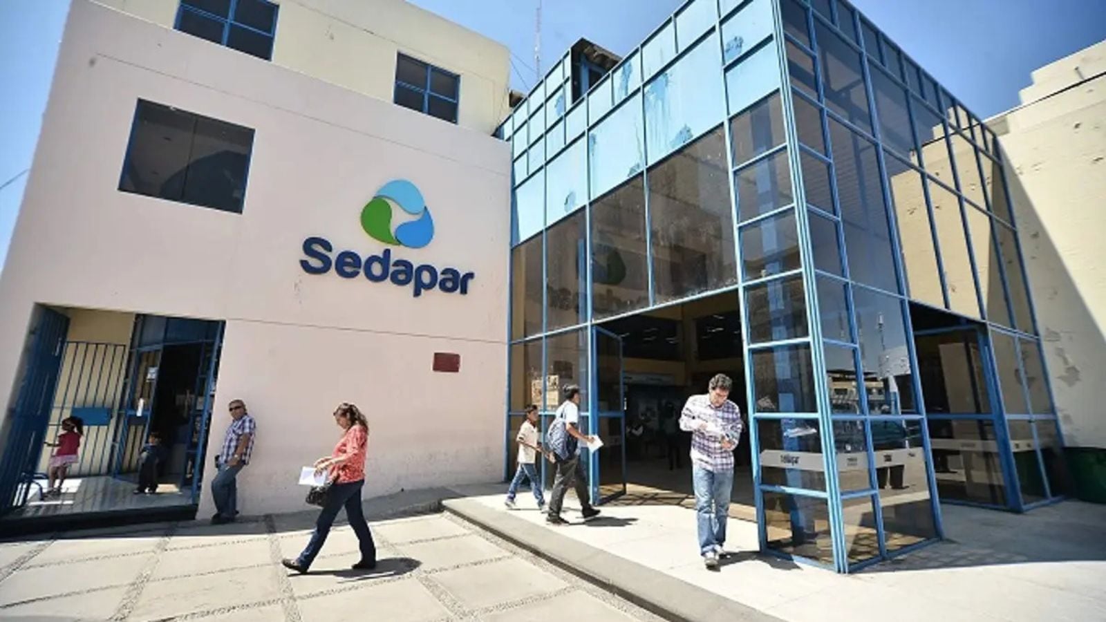 Sedapar empezará a cobrar más por el servicio de agua potable. Foto: GEC.