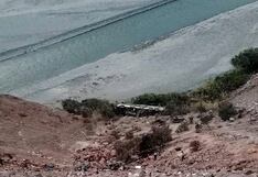 Arequipa: Al menos 17 fallecidos deja caída se bus a un barranco en Ocoña (FOTOS)