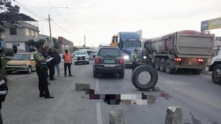 Camión atropella a peatón en la Vía de Evitamiento de Arequipa