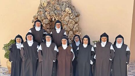 Monjas carmelitas huyeron del país por amenazas: Delincuentes dijeron que las quemarían vivas