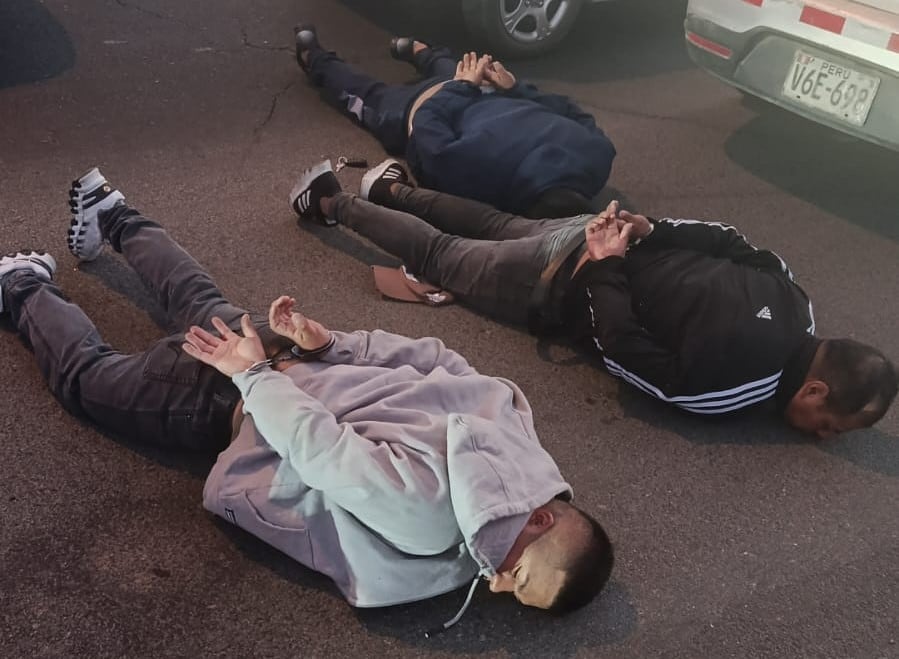 Detienen a tres varones como sospechosos de robar a dos mujeres en Arequipa (Foto: PNP)