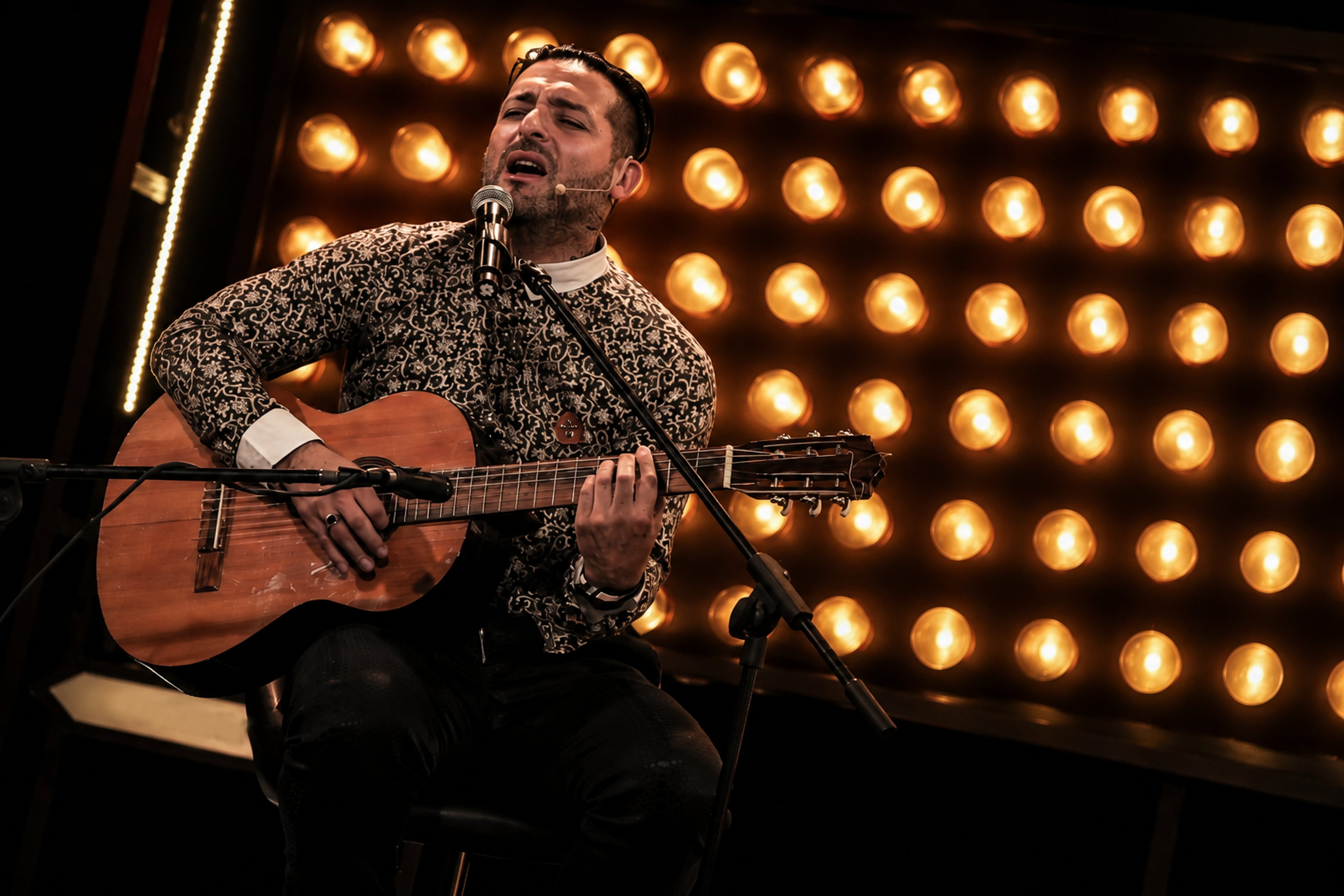 “Sin ti” ya está disponible en todas las plataformas digitales y marca el inicio de una nueva etapa para José Bracamonte.