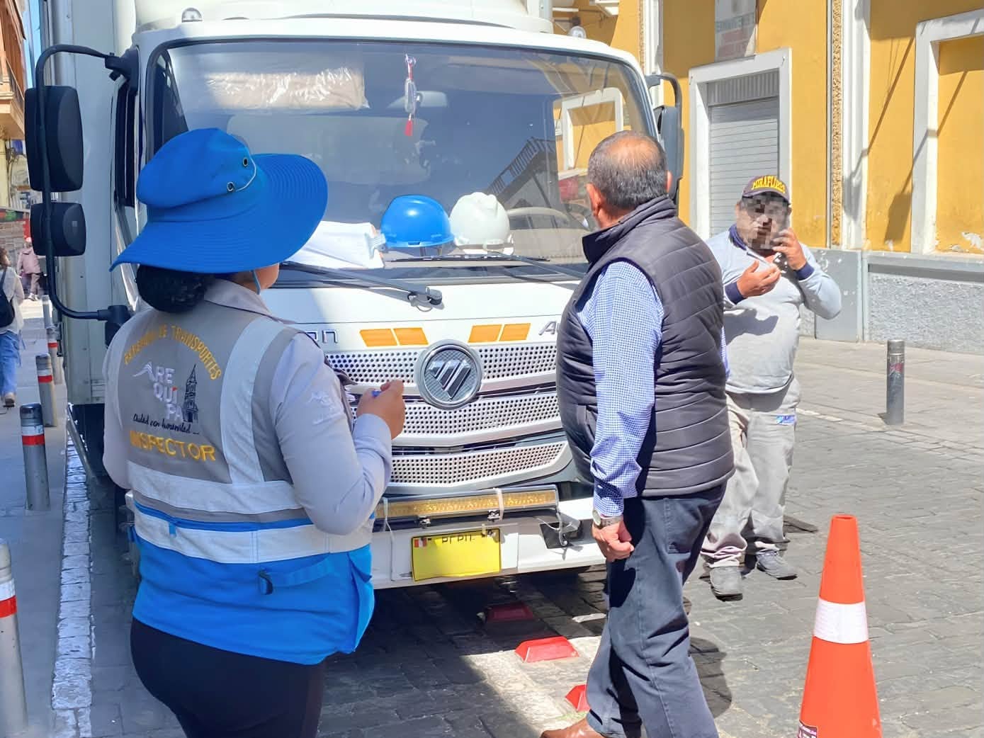 Vehículos de carga llevados al depósito municipal de Arequipa. Foto: Municipalidad Provincial de Arequipa.