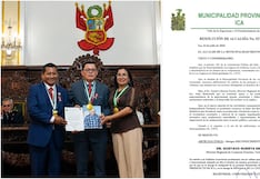 Director Regional de Turismo de Ica es declarado Hijo Predilecto y recibe la medalla de la ciudad