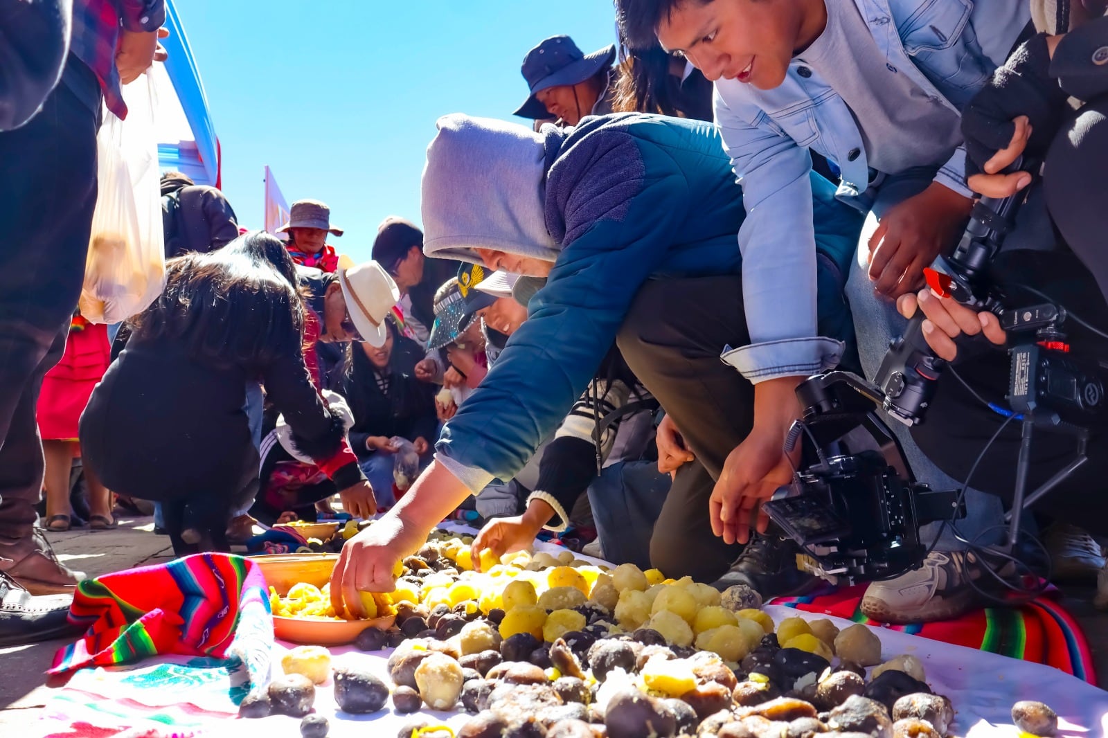 Entre música, identidad y hermandad, la población puneña y visitantes revivieron una de las expresiones culturales más emblemáticas del altiplano.