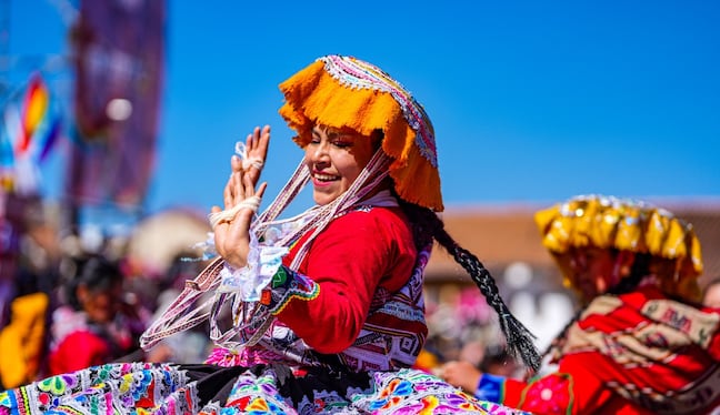 Fiestas del Cusco: Así se desarrolla el corso de saludo de las 13 provincias (VIDEO)