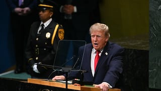 Trump rechaza regulación global de la IA y anuncia el término “superinteligencia”