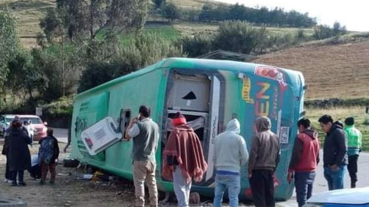 Accidente de tránsito se registró en el límite de las provincias de Otuzco y Santiago de Chuco.