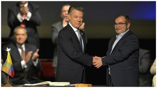 Colombia: Juan Manuel ​Santos y "Timochenko" firman el nuevo acuerdo de paz (VIDEO)