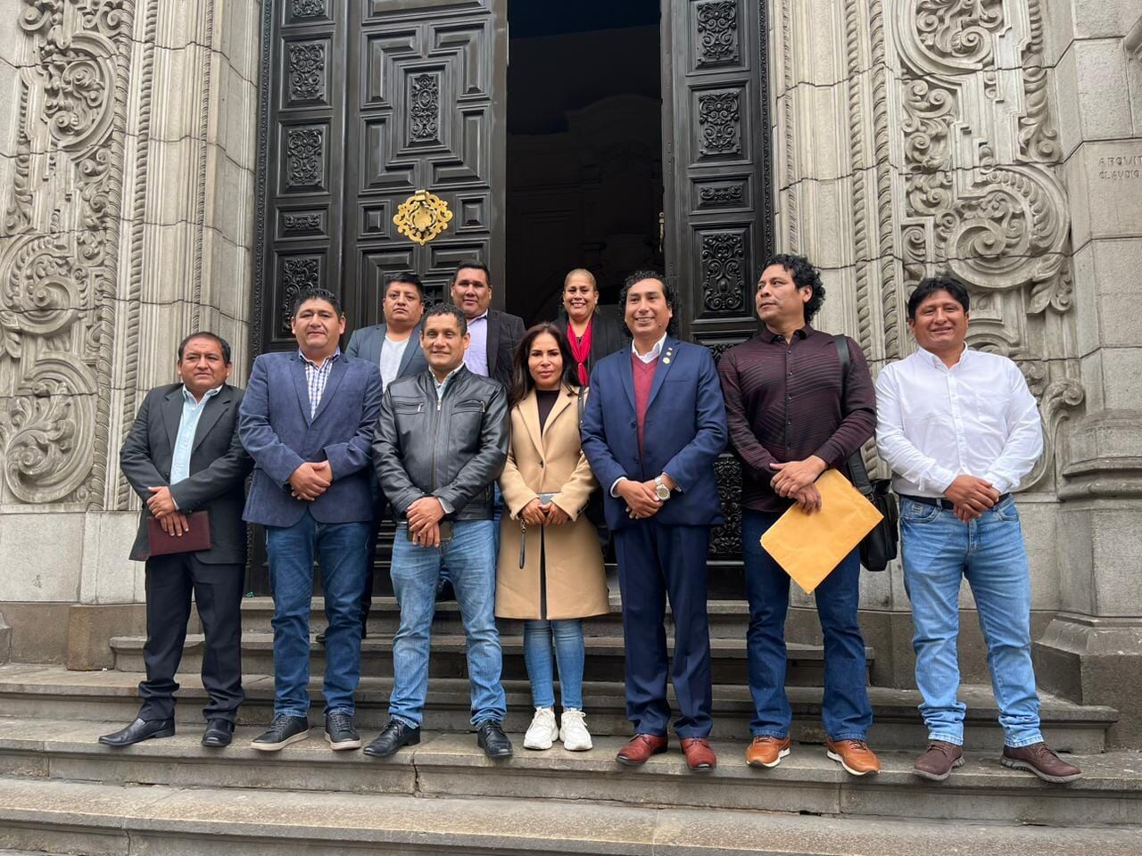 Autoridades distritales de la provincia del Santa viajaron a Lima para solicitar al gobierno de Dina Boluarte asignación de presupuesto para ejecutar trabajos de prevención.