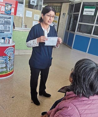 Campaña en el hospital Honorio Delgado Espinoza para captar la mayor cantidad de pacientes para mejorar su calidad de vida (Foto: GEC)