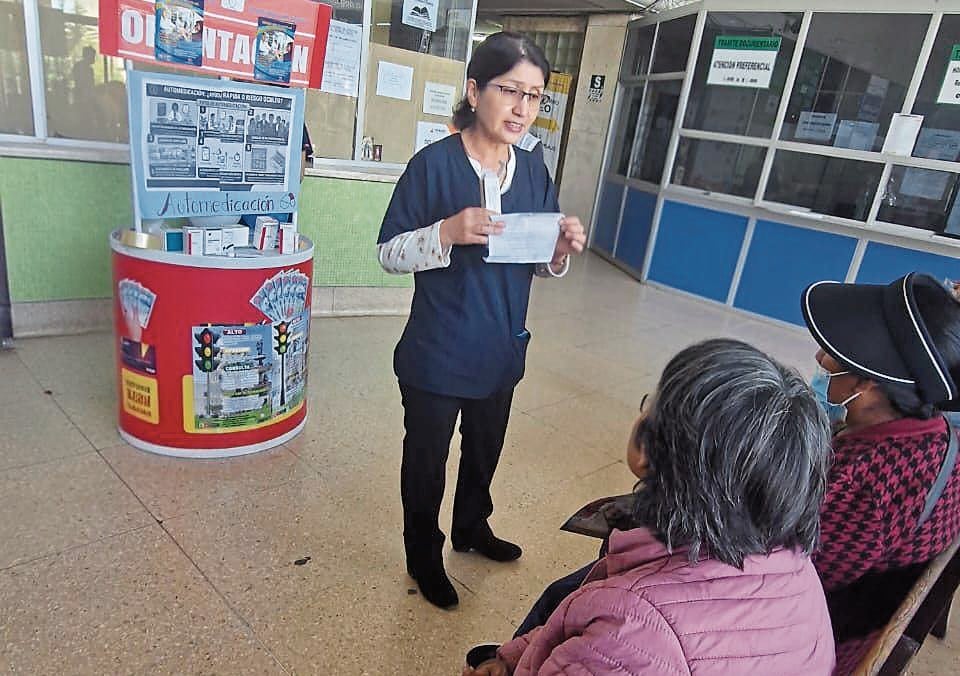 Campaña en el hospital Honorio Delgado Espinoza para captar la mayor cantidad de pacientes para mejorar su calidad de vida (Foto: GEC)