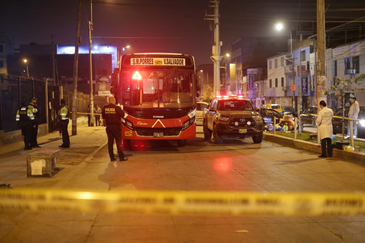 El conductor Daniel Sedeño Alfonso fue atacado a balazos frente al Hospital María Auxiliadora. La Cámara Internacional del Transporte convocó una paralización total de 24 horas en Lima y Callao como señal de protesta ante la ola de asesinatos y extorsiones. (Foto: GEC)