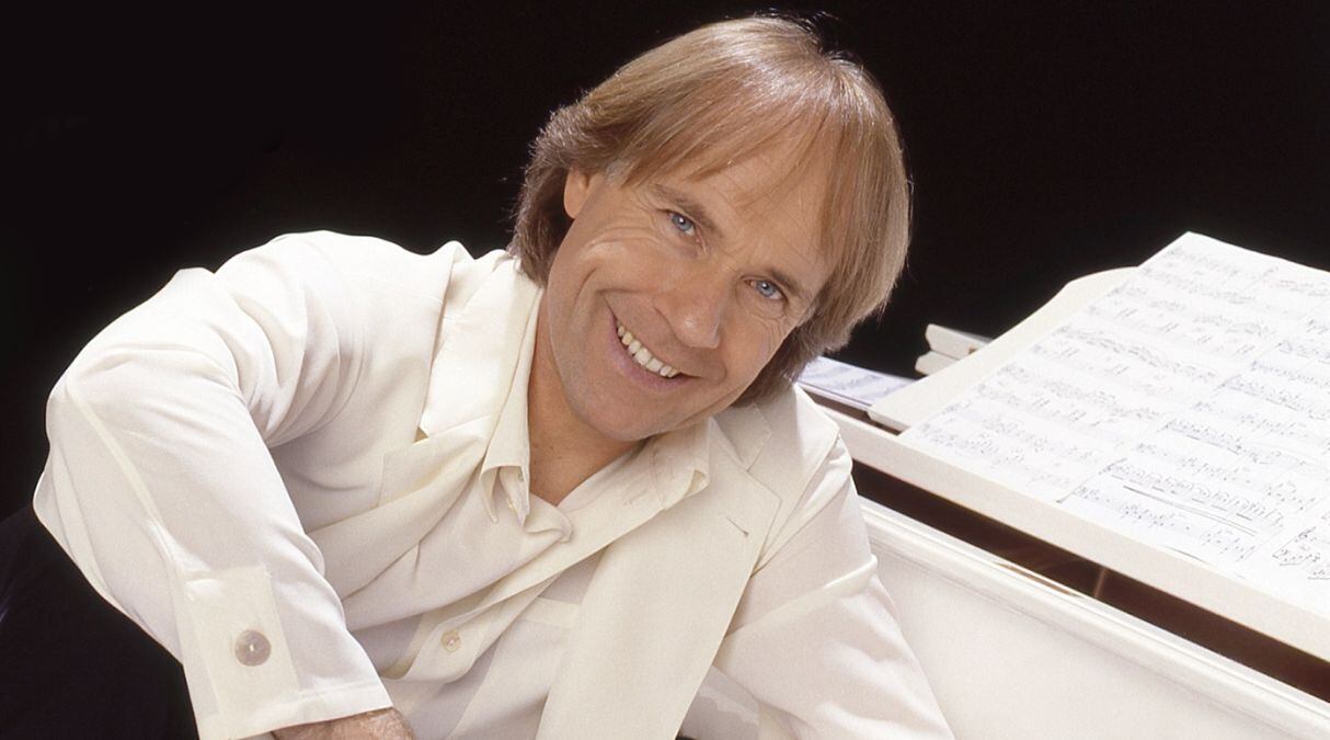 El pianista Richard Clayderman vuelve al Perú para ofrecer un concierto único el próximo 25 de setiembre en el Teatro Municipal denominado “The Favorit Movie Music Song”. (Foto: Instagram)